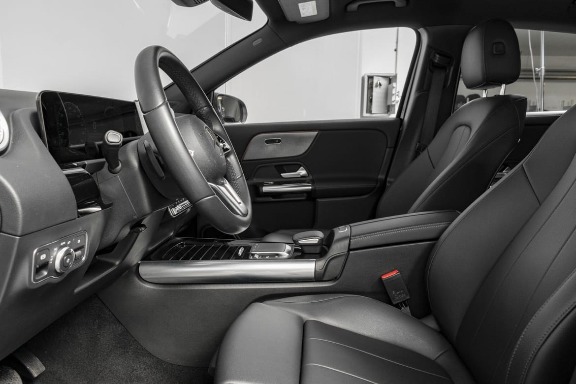 Hovedbilde av Mercedes-Benz EQA