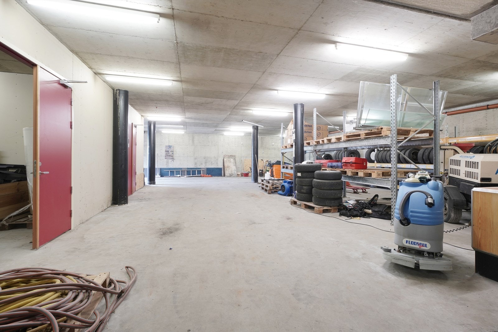 Lager U. etg Galleribilde