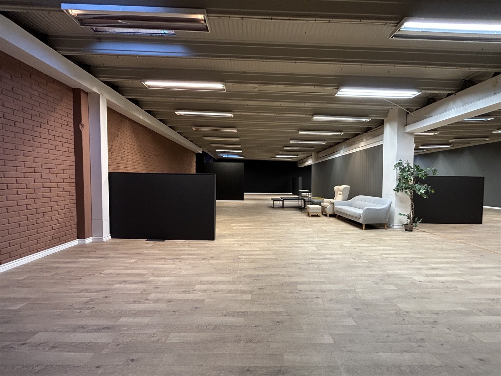 Store utstillingslokaler. Galleribilde