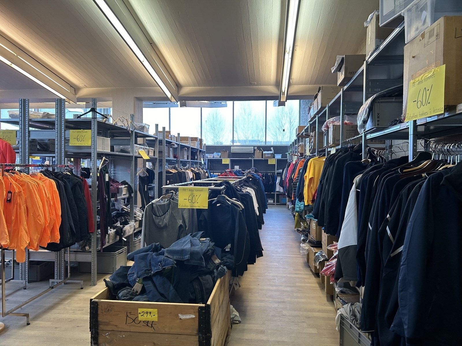 Butikklokaler med god plass for utstilling. Galleribilde