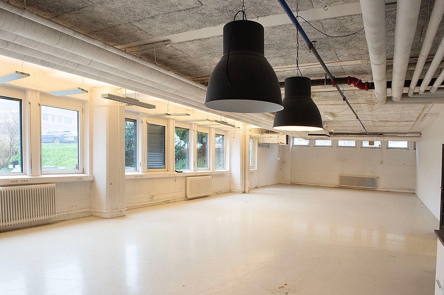 Lager areal - ekstra takhøyde Galleribilde