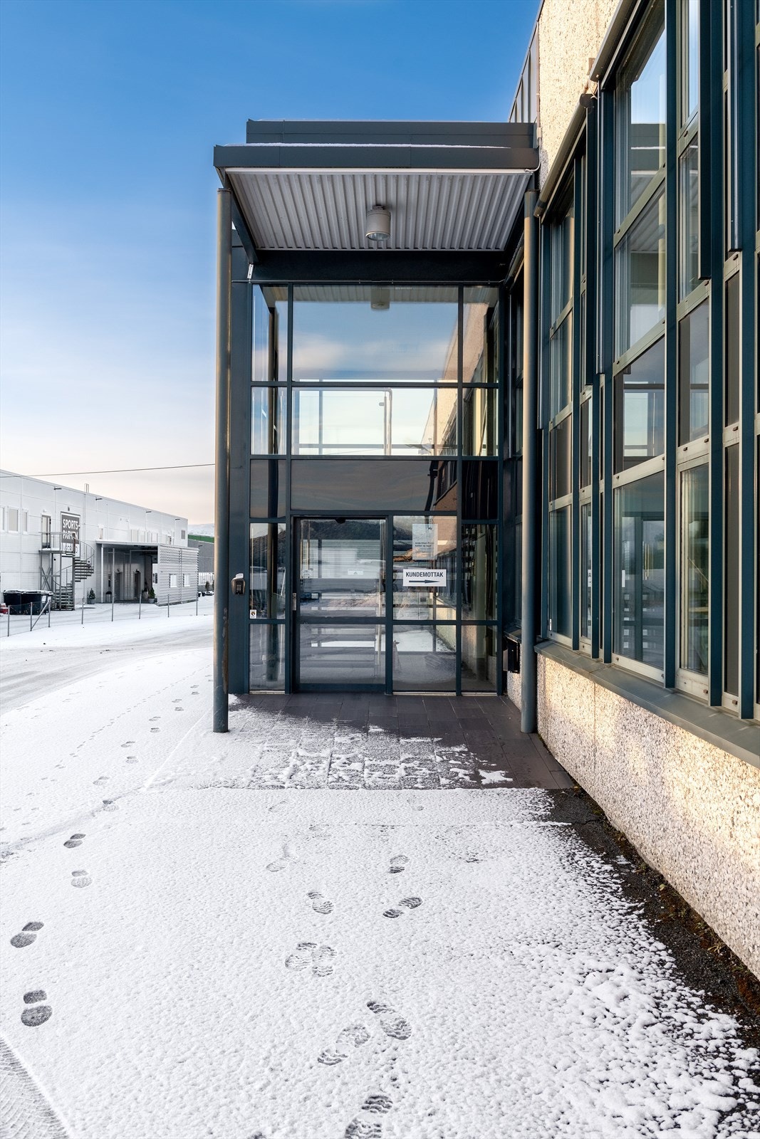 Trappefri adkomst Galleribilde