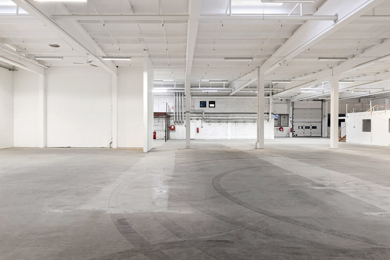 Lageret er godt belyst Galleribilde