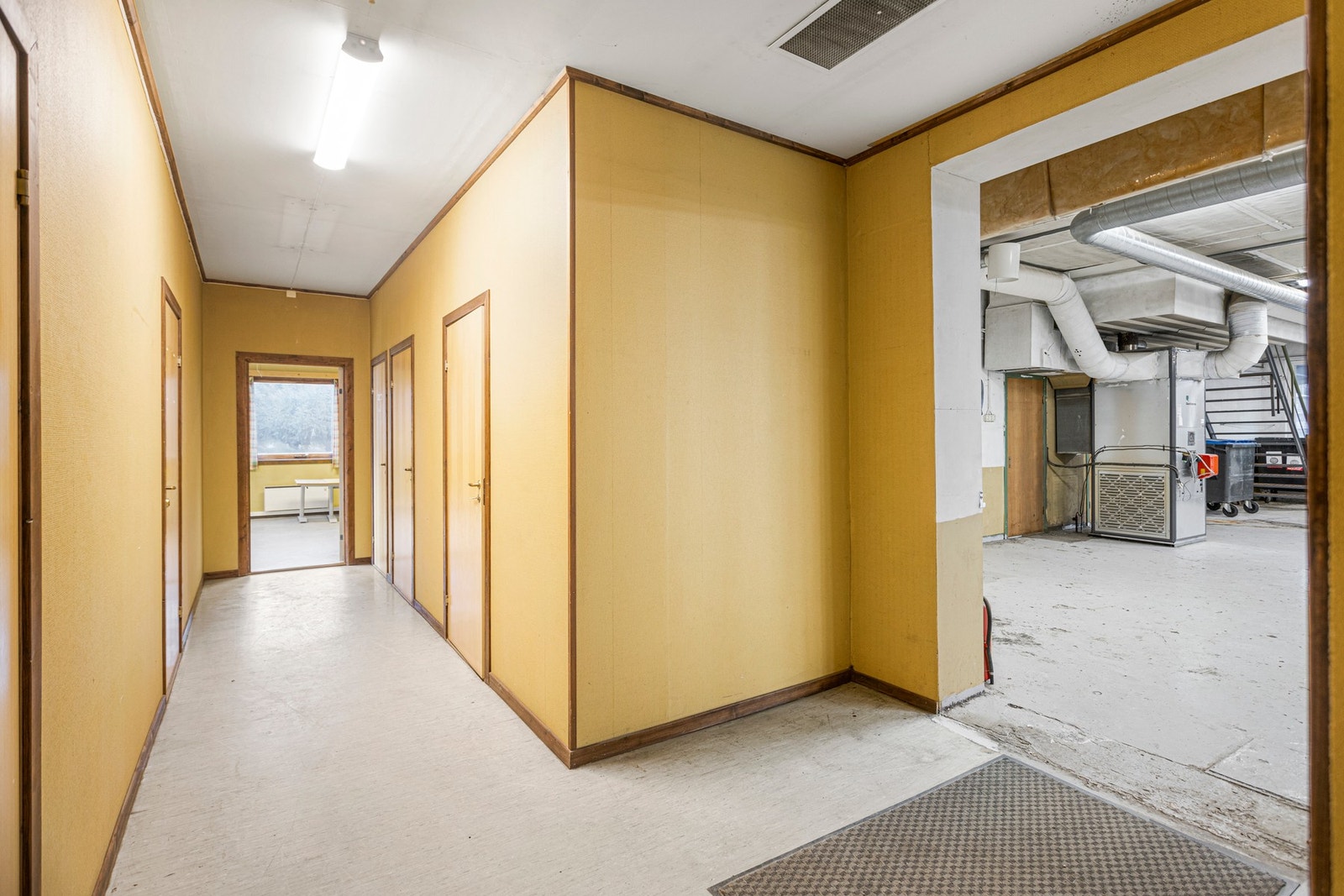 Hovedbygg: Kontordel Galleribilde