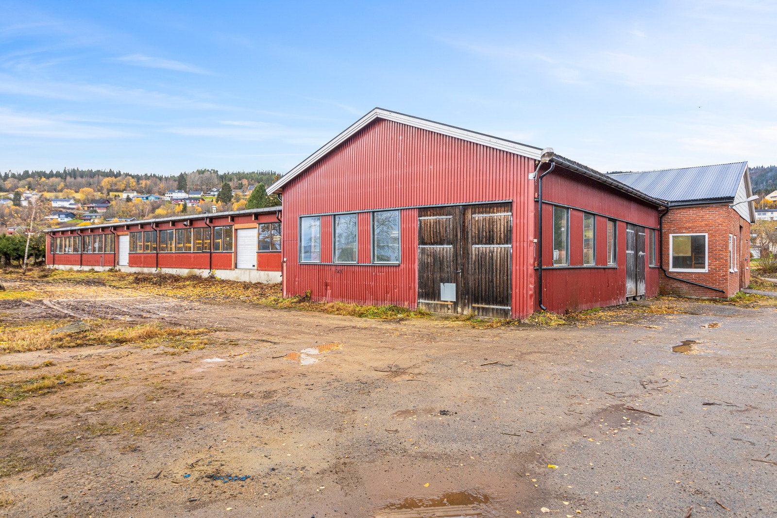 Areal bygningsmasse: Totalt ca. 1.851 m² BTA Galleribilde