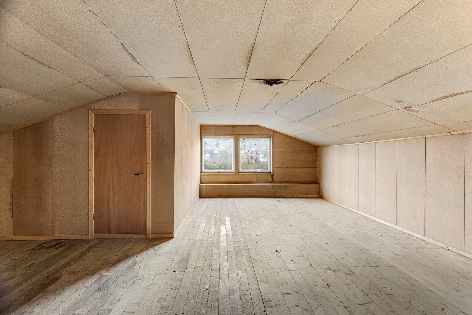 Hovedbygg: Loft Galleribilde