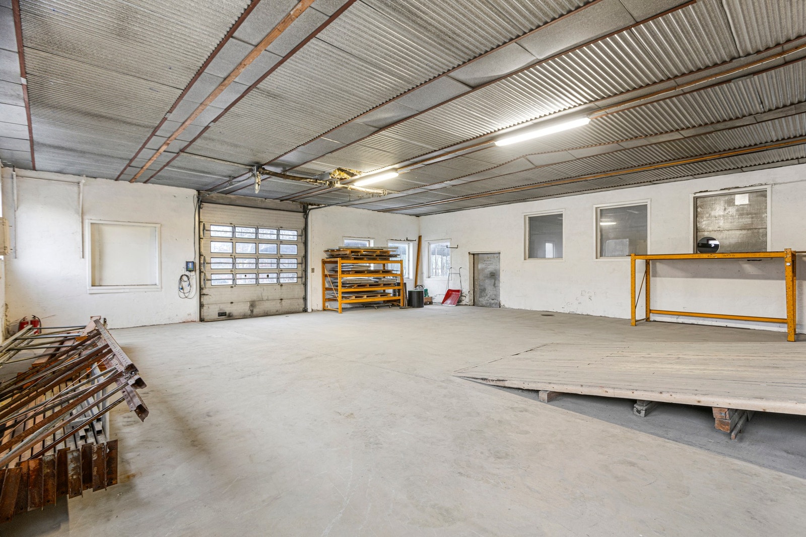 Hovedbygg: Lager/ Produksjonsareal Galleribilde