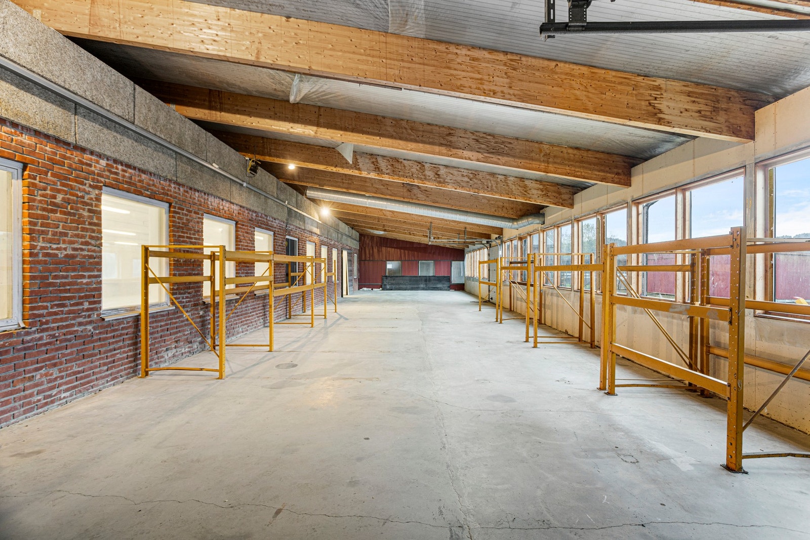 Hovedbygg: Lager/ Produksjonsareal Galleribilde