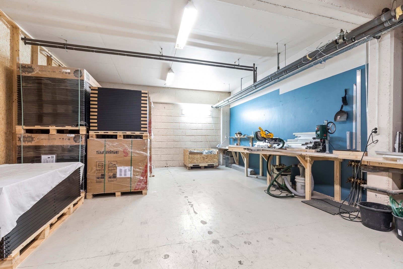 Lager i forbindelse med Kontor/forretning. Galleribilde