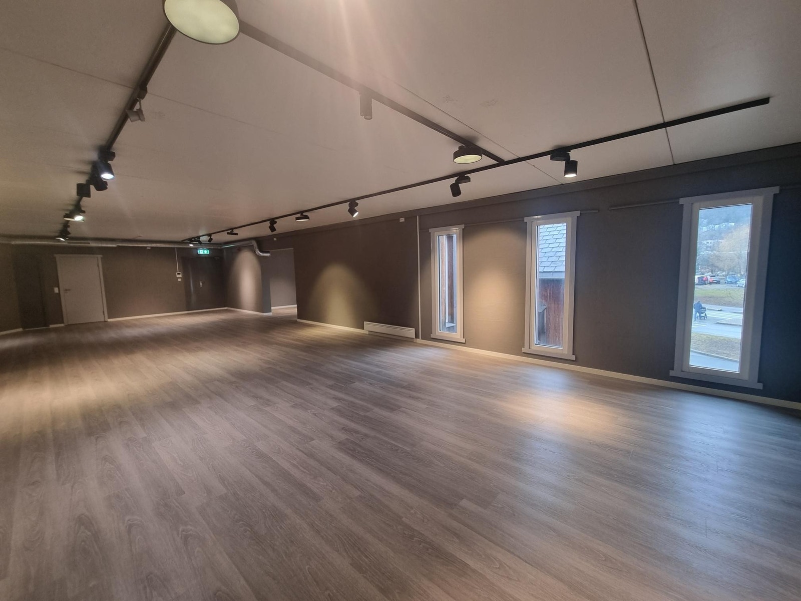 2.etg har plass til møterom, kontorer, showroom etc Galleribilde