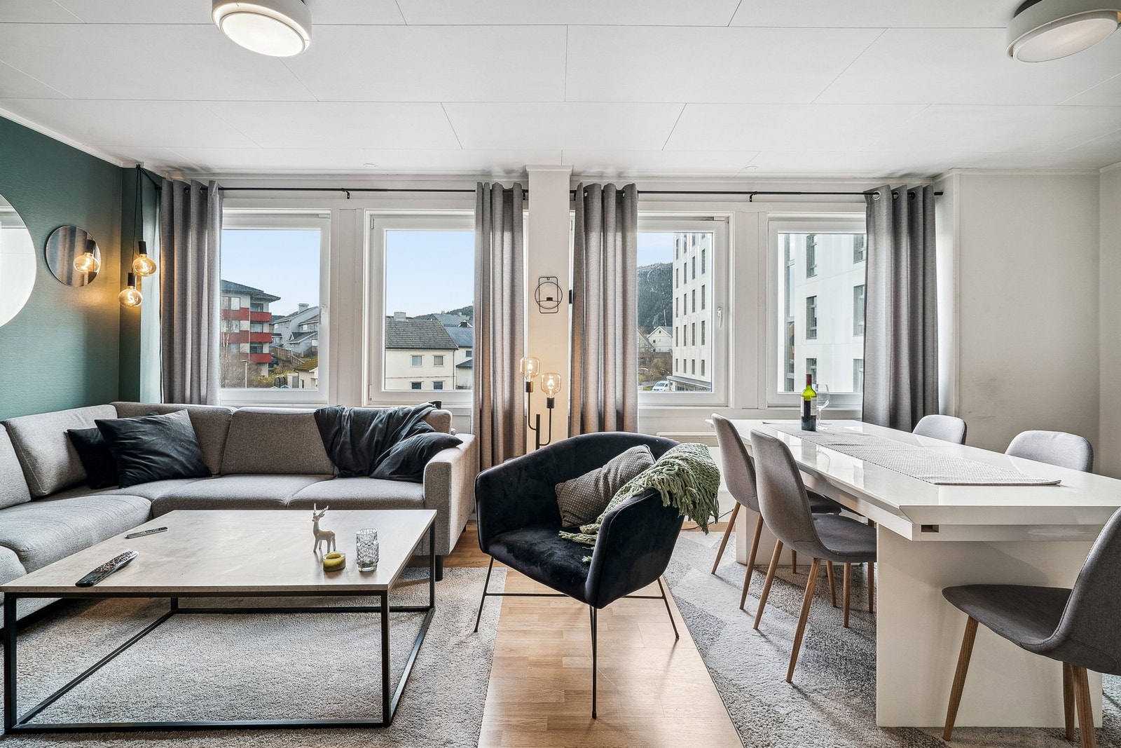 Stue og leilighet 3 etasje - østvendt Galleribilde