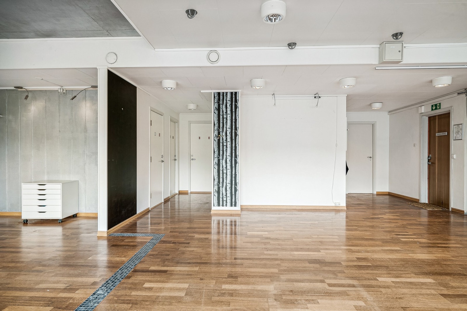 Annet og 2 etasje - næringsdel Galleribilde