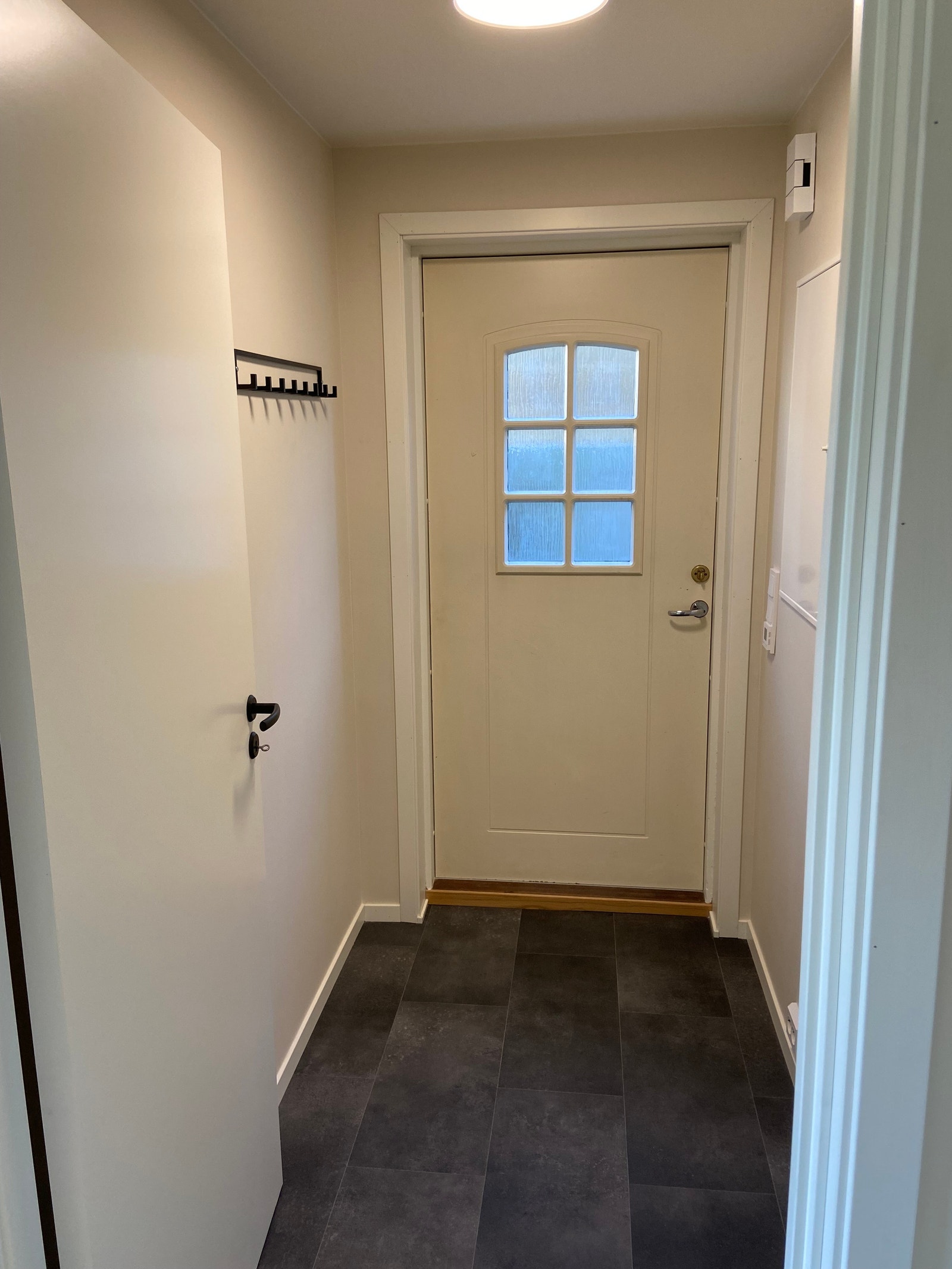 Egen inngang Galleribilde