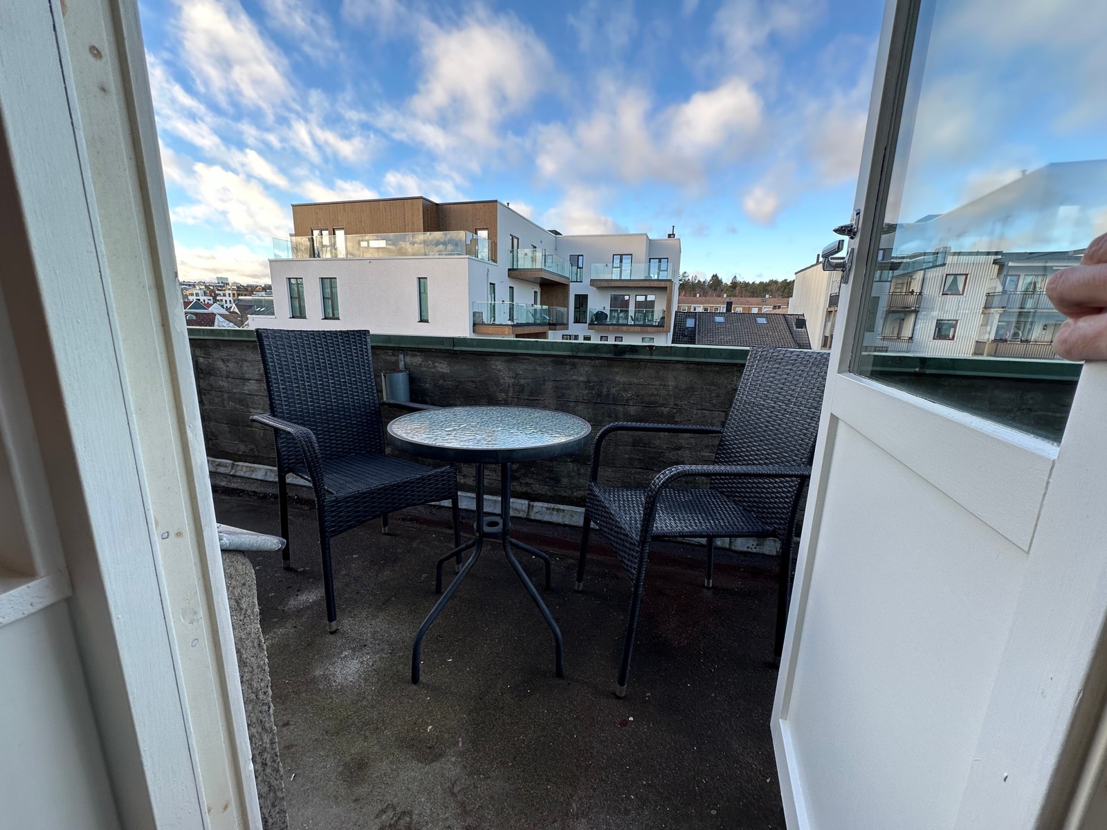 Utgang til felles terrasse. Det gjelder fra alle hybler og fellesrom. Galleribilde