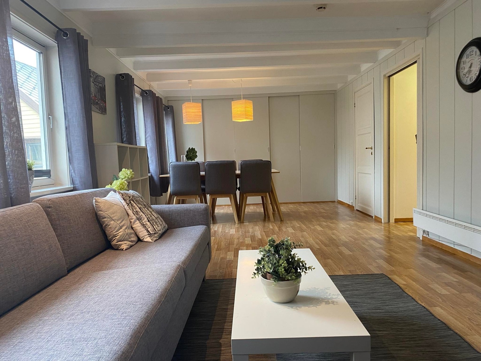 Stue og spisestue Galleribilde