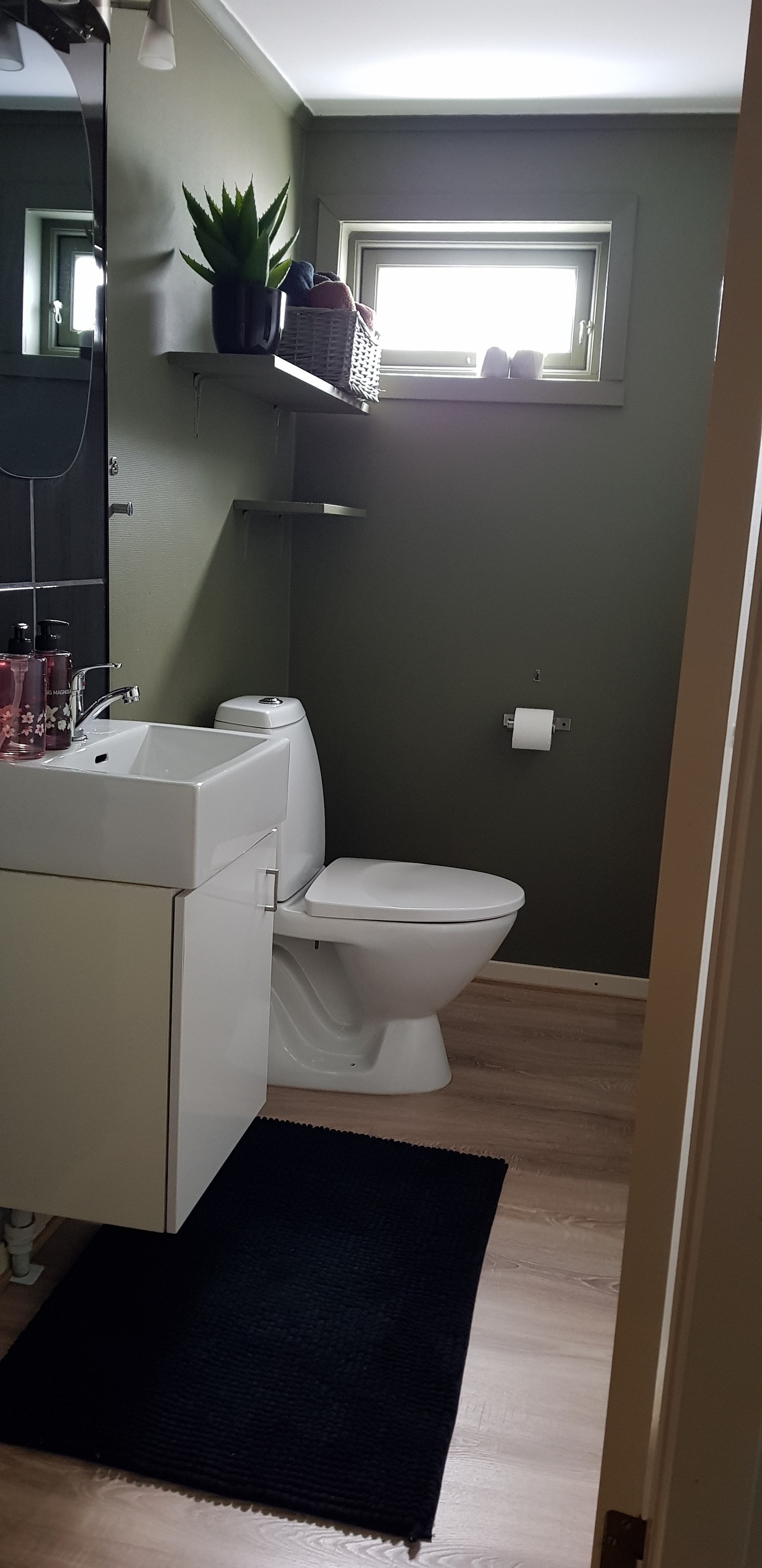 Felles WC. Galleribilde