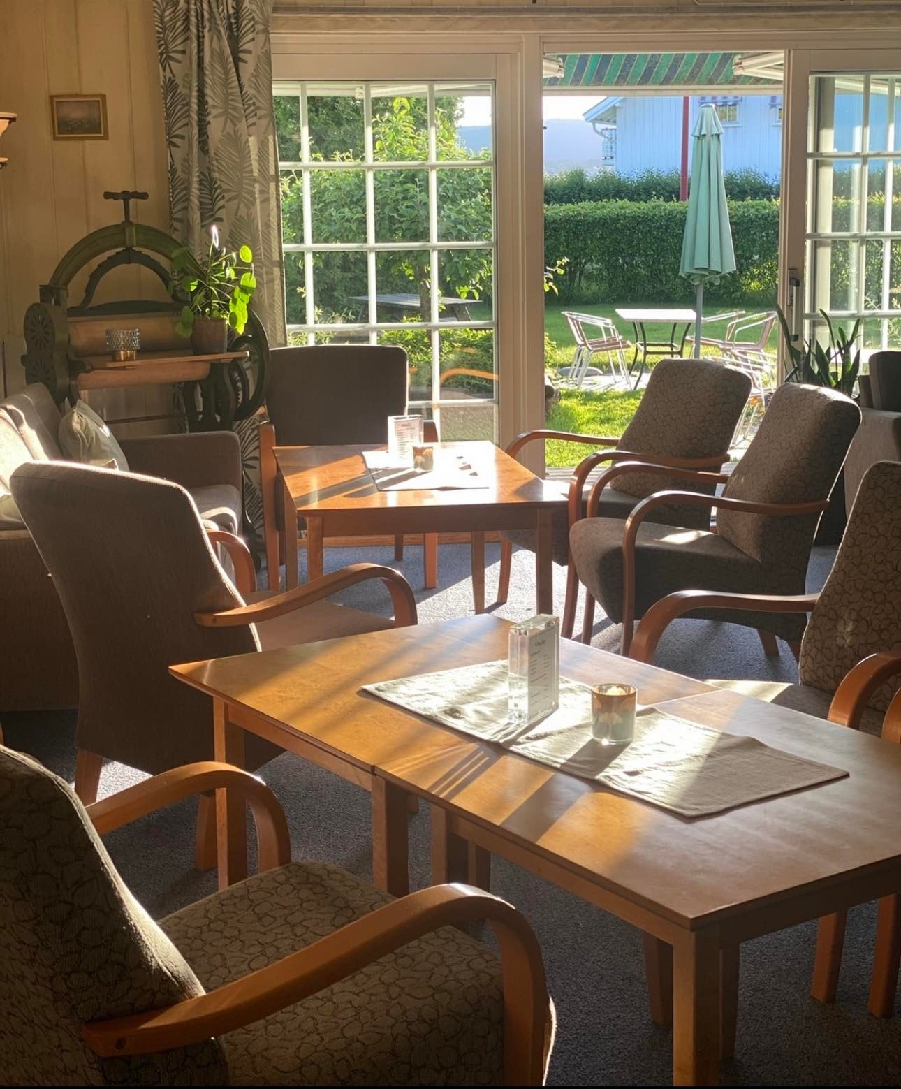 Salongen ved restauranten og bar området Galleribilde