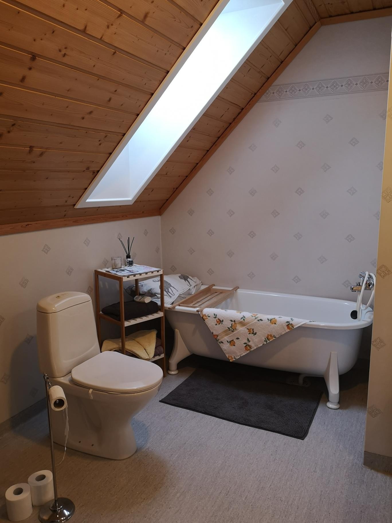 Bad i 2 etasje Galleribilde