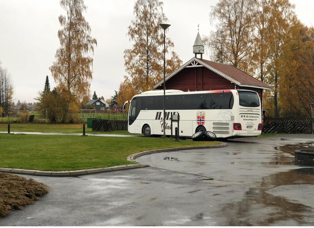 Bussturister Galleribilde