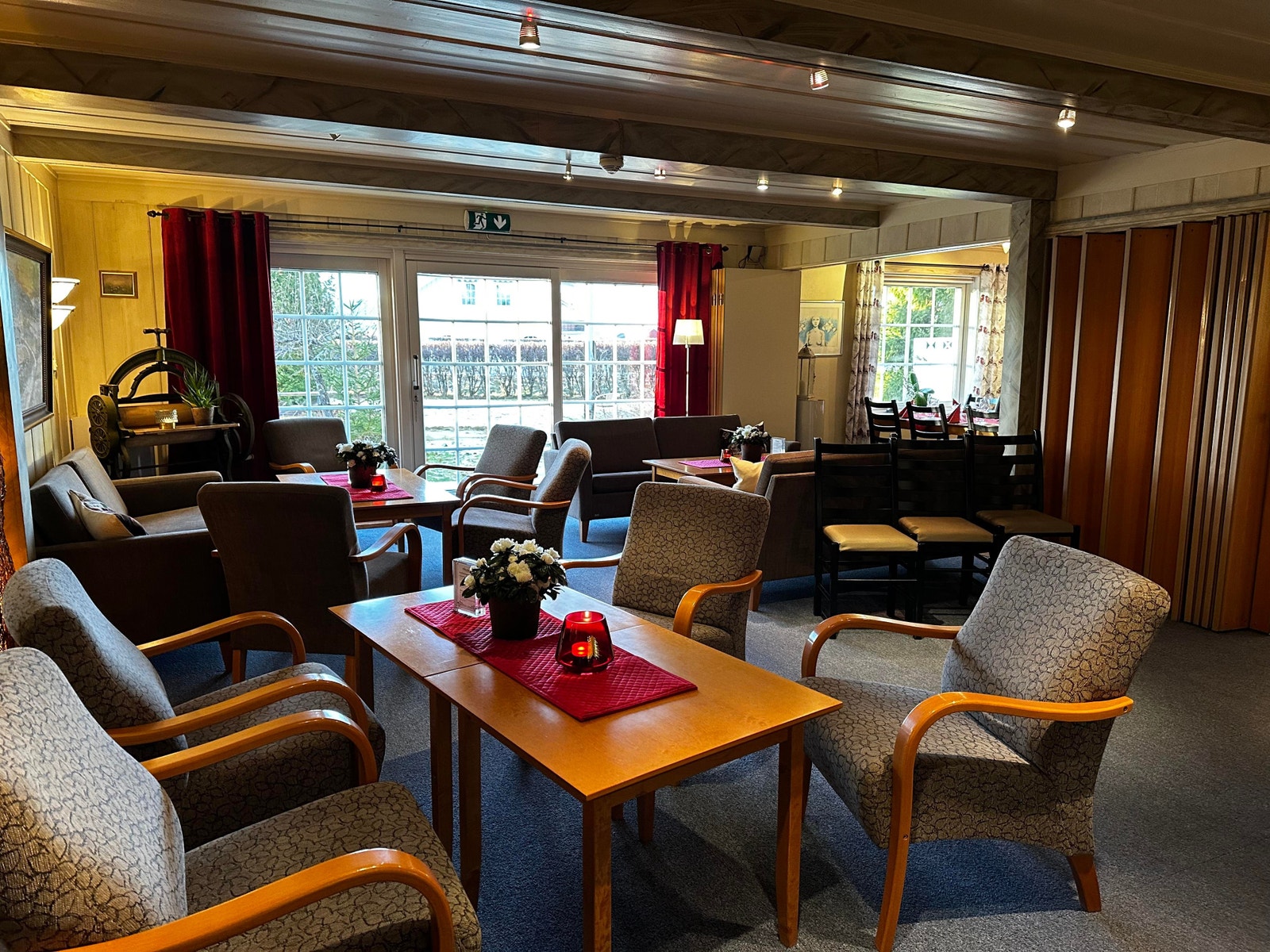 Stua ved restauranten Galleribilde