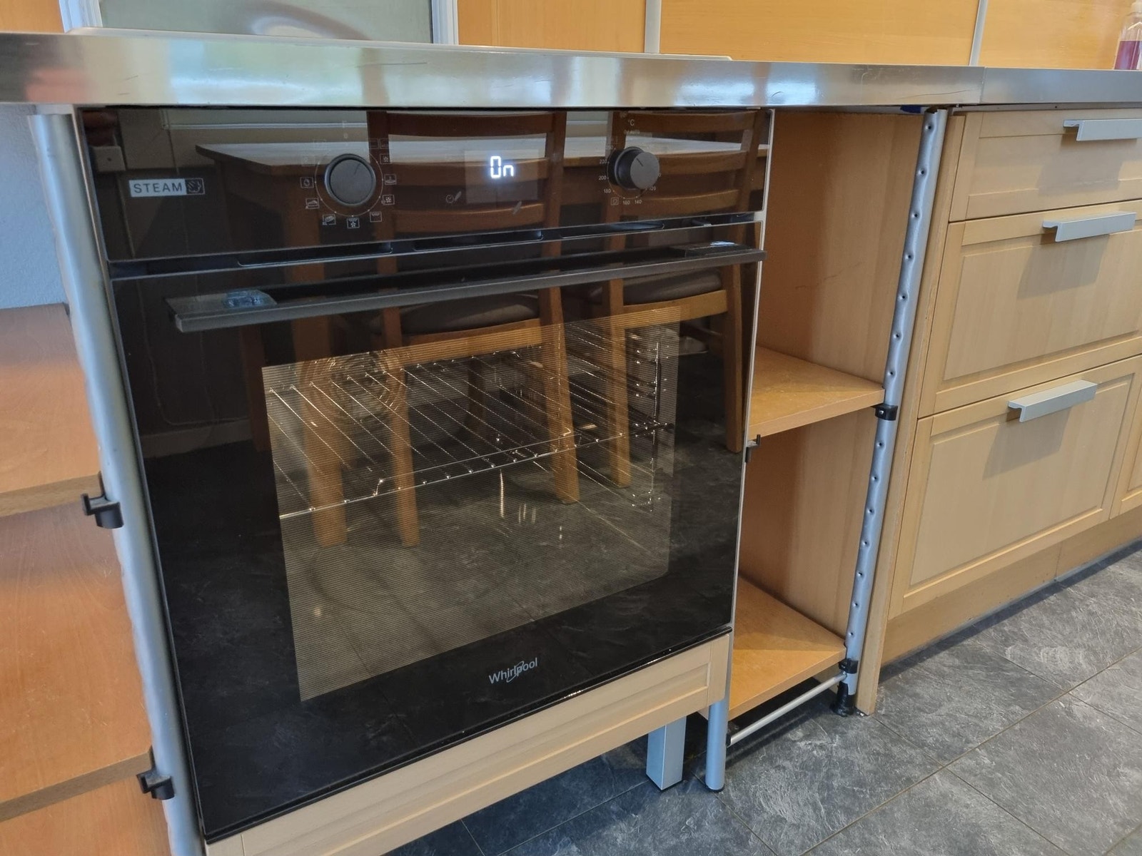 Nyere stekeovn satt inn i november 2023 Galleribilde