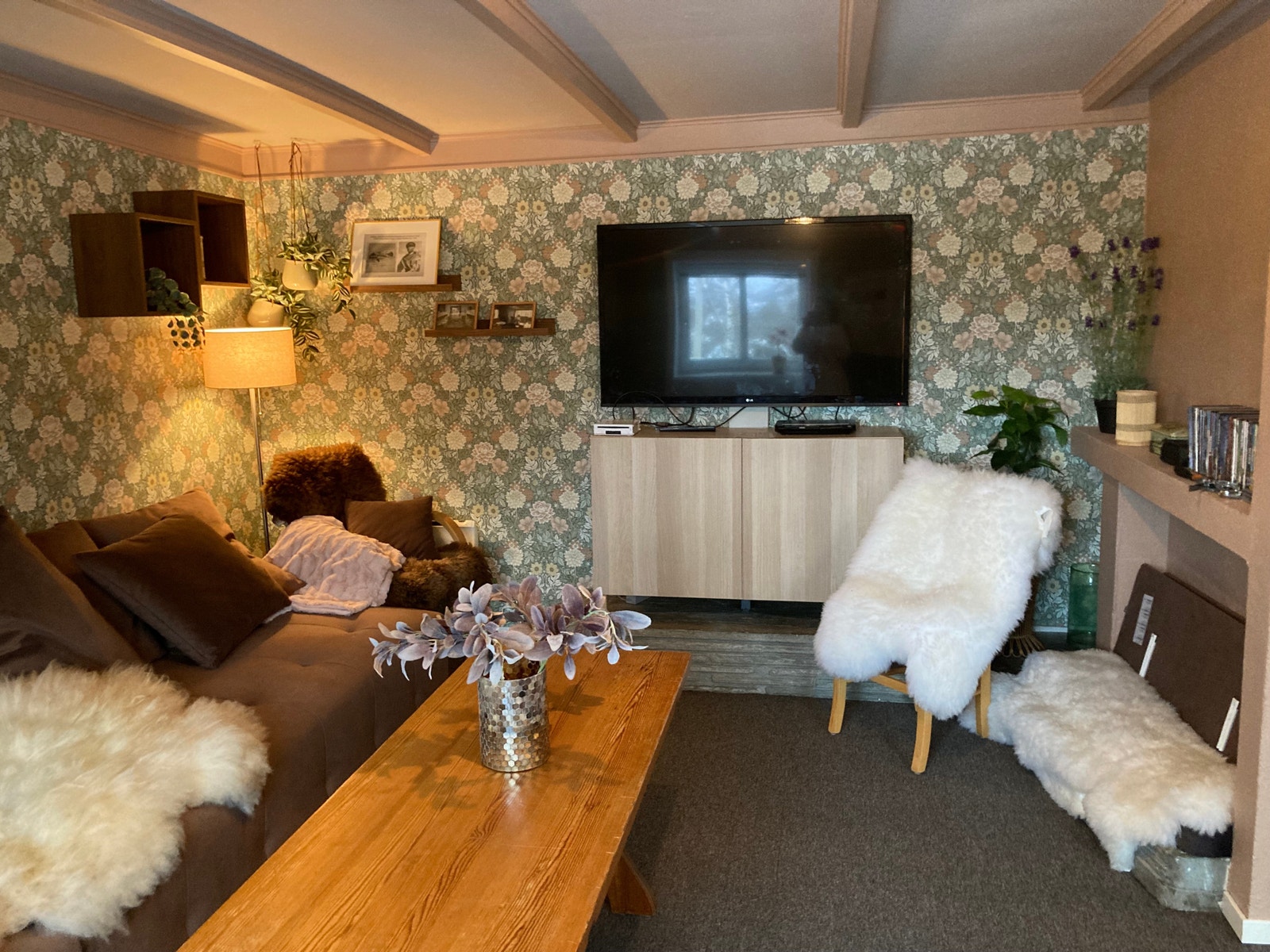 Kjellerstua har TV, Wii og dvd spiller Galleribilde