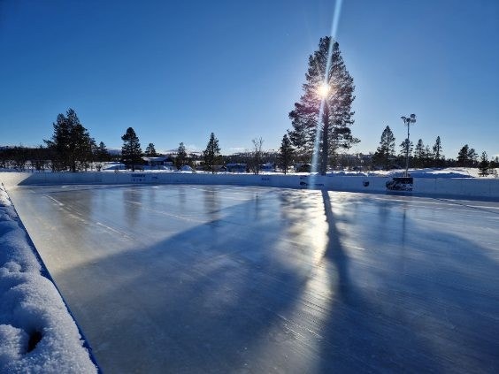 Skøytebanen i feltet Galleribilde
