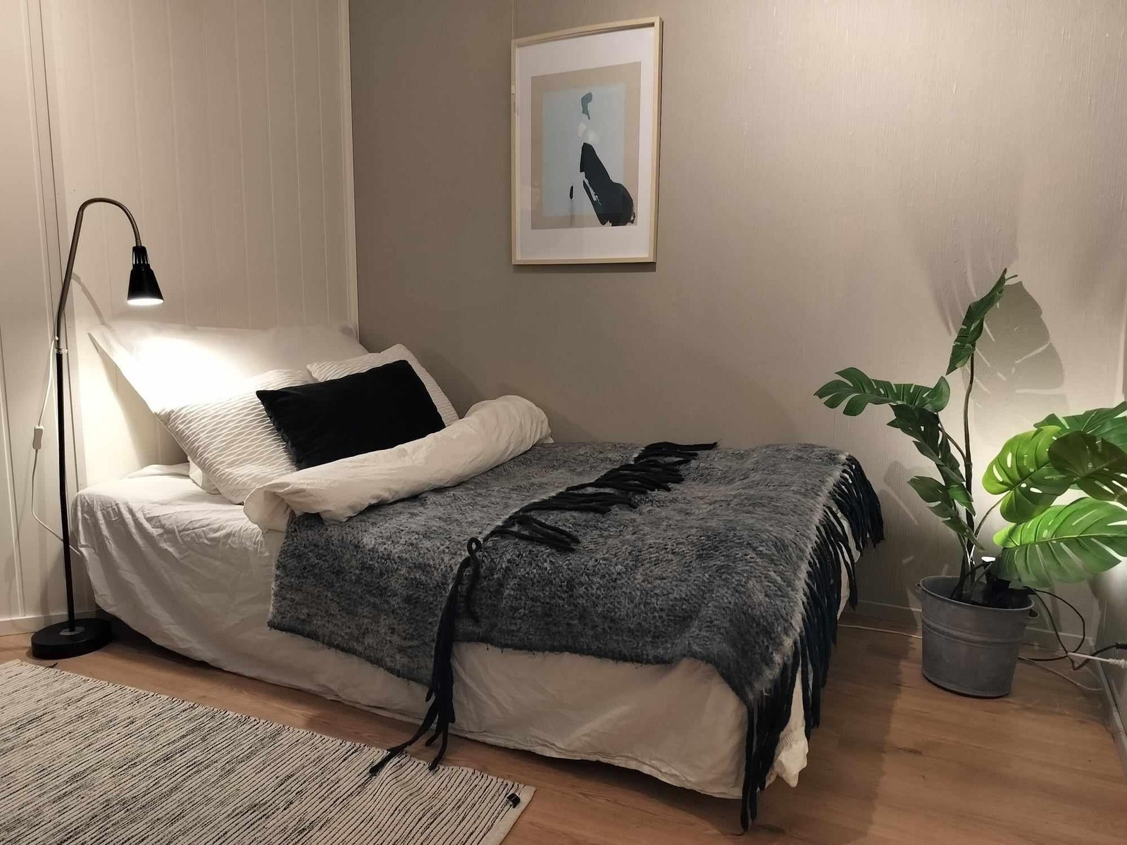 Tv/sovealkove Galleribilde