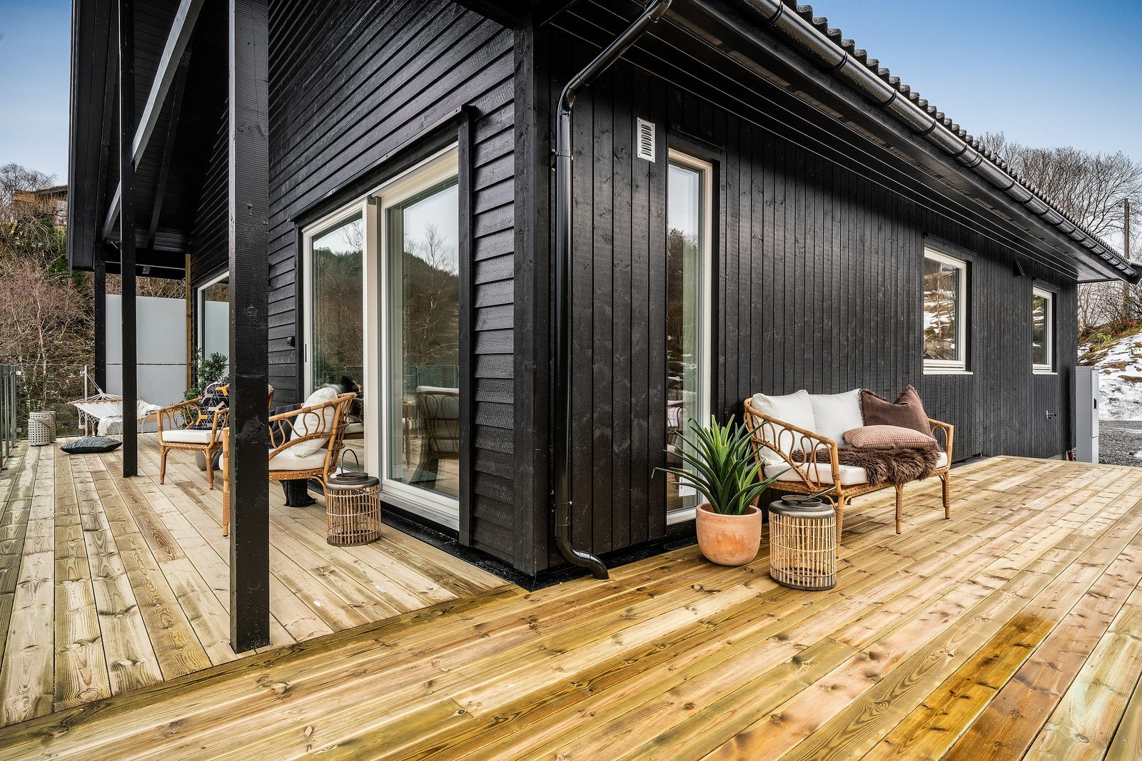 Hele 36 m2 med terrasse Galleribilde