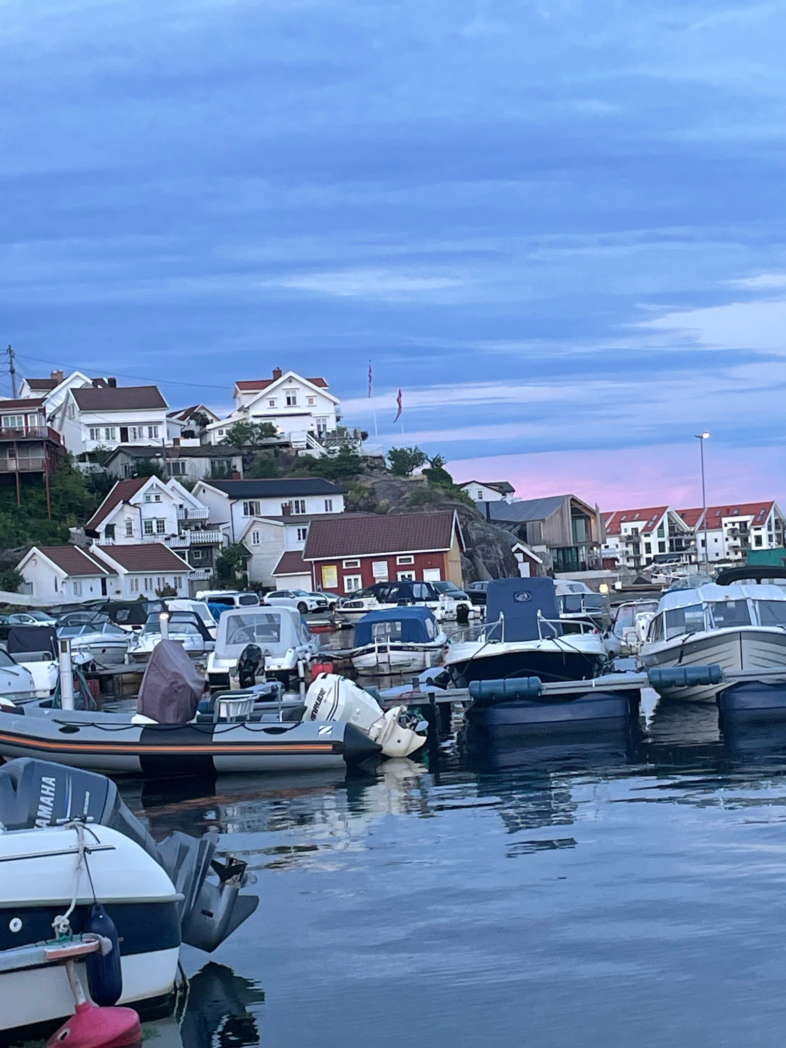 Utsikt til Tallakshavn og Krantrappa (fra Nautebakken) Galleribilde