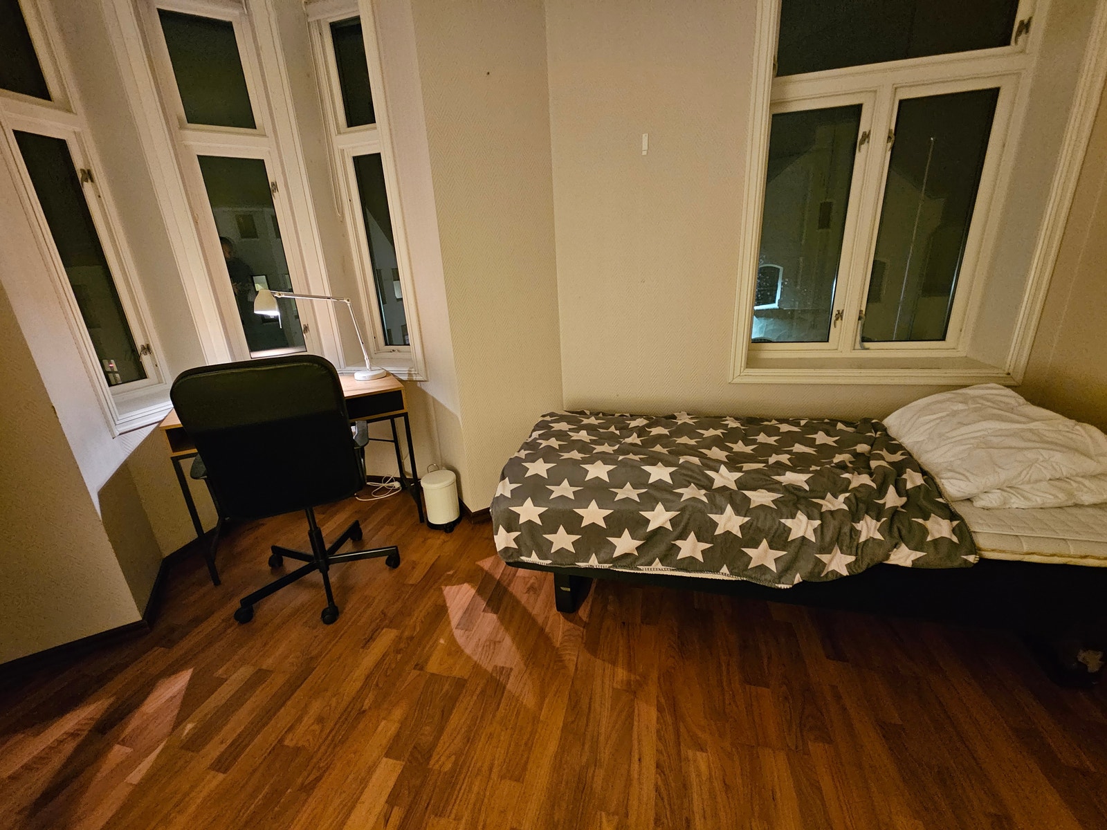 Rom 5: Utleid Galleribilde