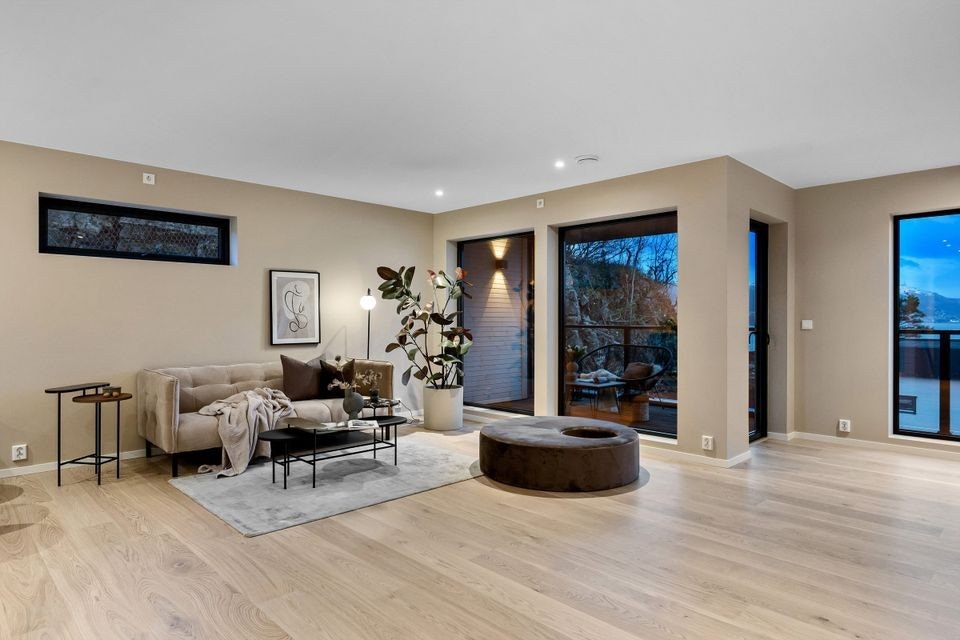 Bilder fra tilsvarende bolig - Stue Galleribilde