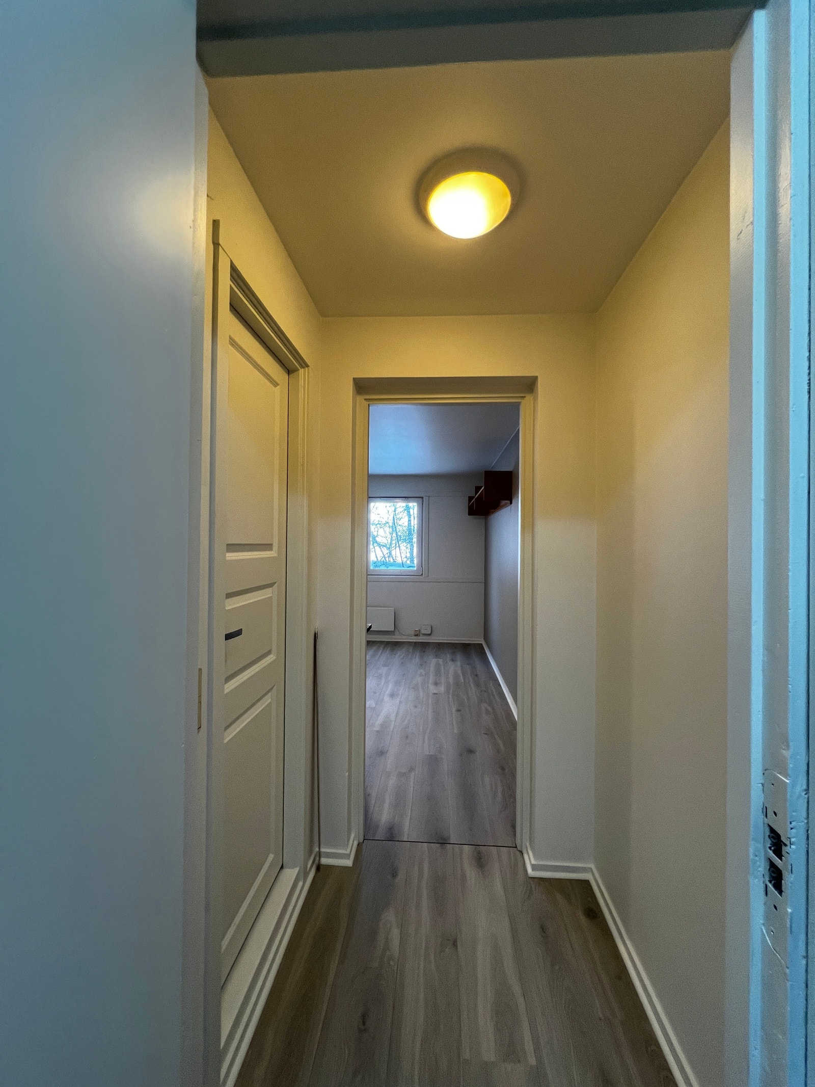 Inngangsparti Galleribilde