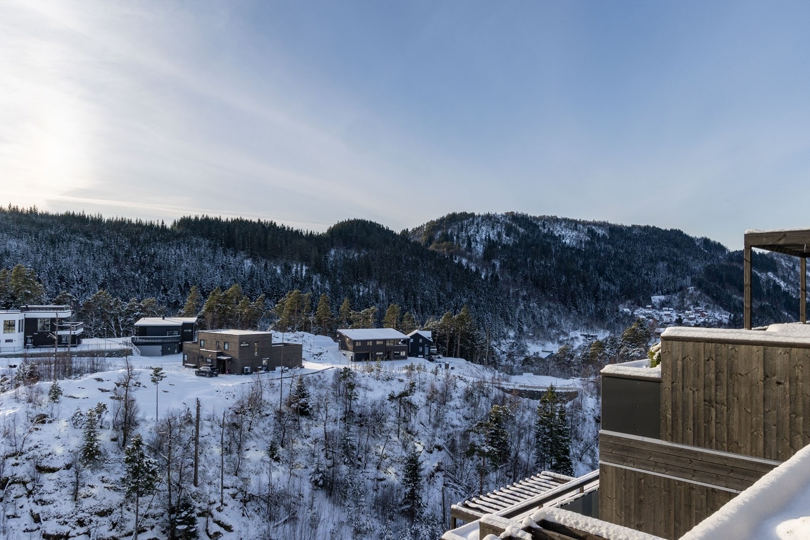 Høy og fri beliggenhet Galleribilde