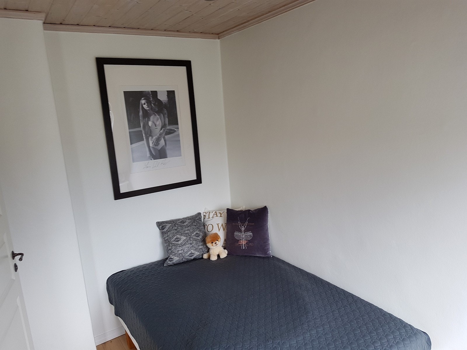 Soverom vendt mot bakgård, ca. 6m2 Galleribilde