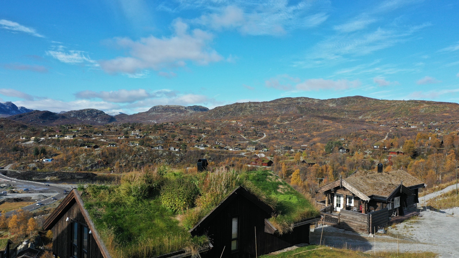 Utsikt retning hyttefelt og skitrekk Galleribilde