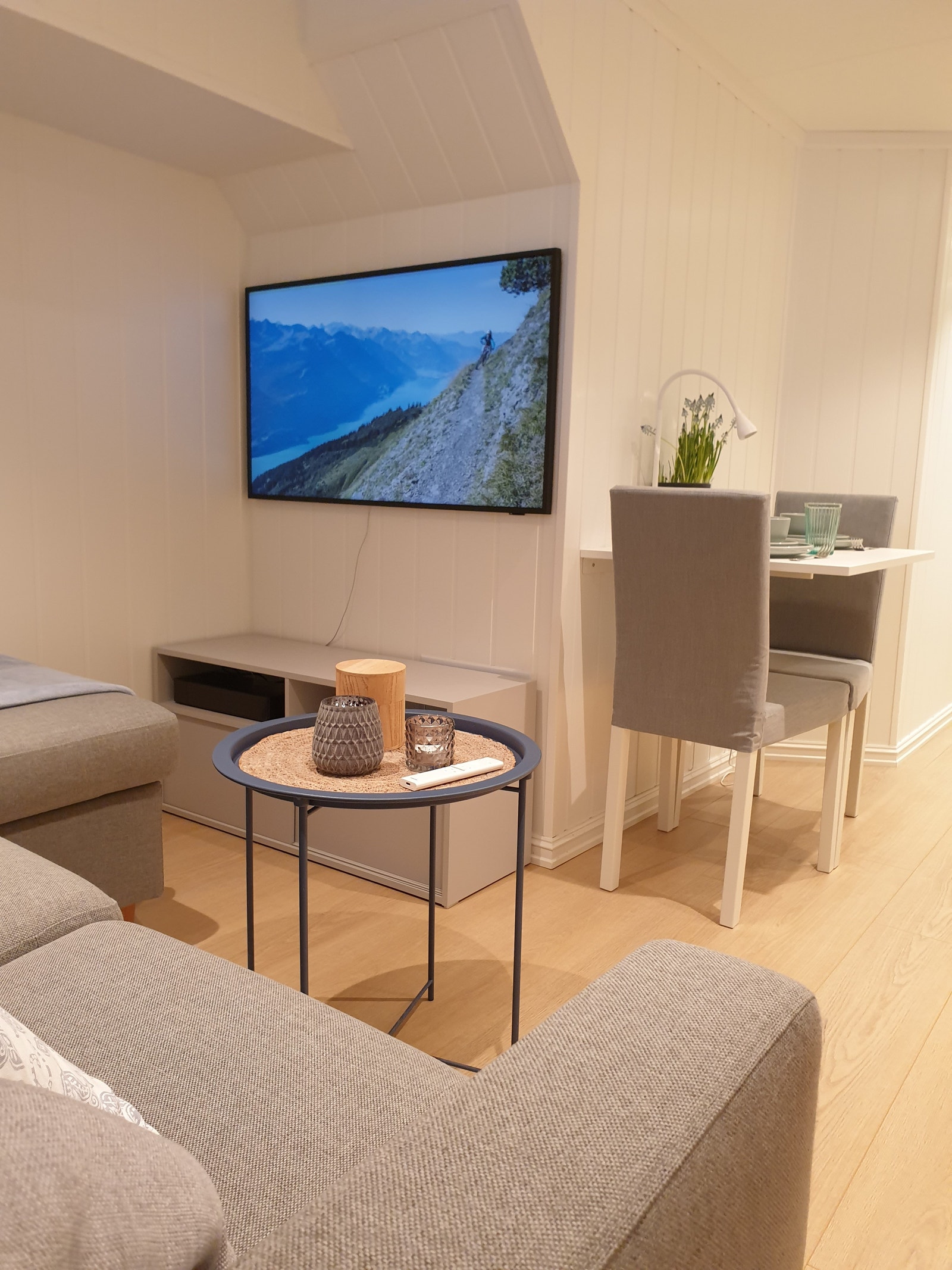 Stue, tv-hjørne Galleribilde