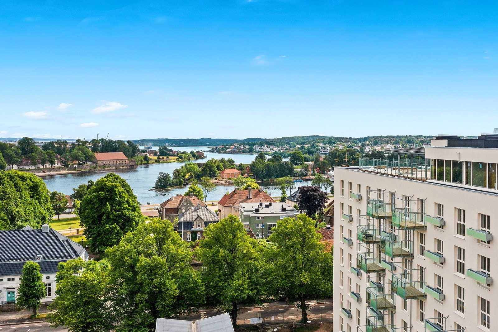 Et hjem med utsikt. Galleribilde