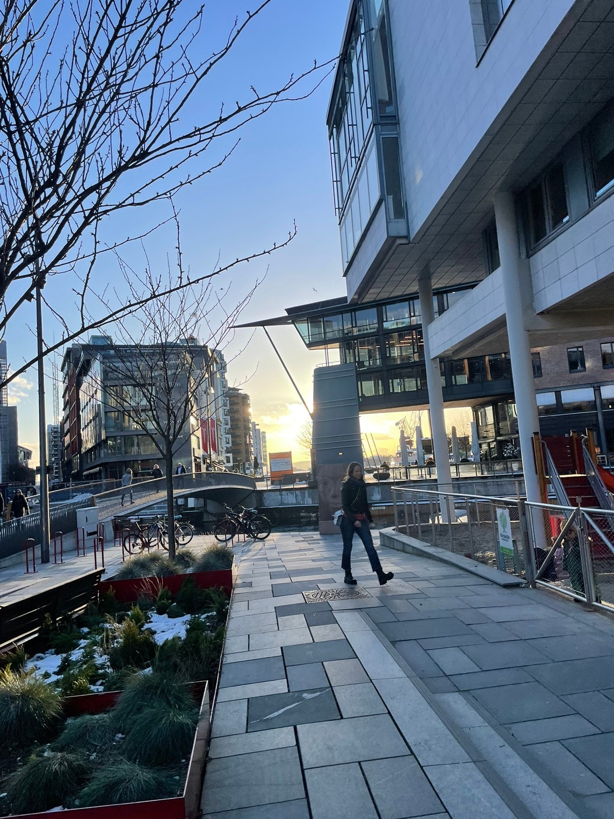 Flott uteområde på Aker Brygge Galleribilde