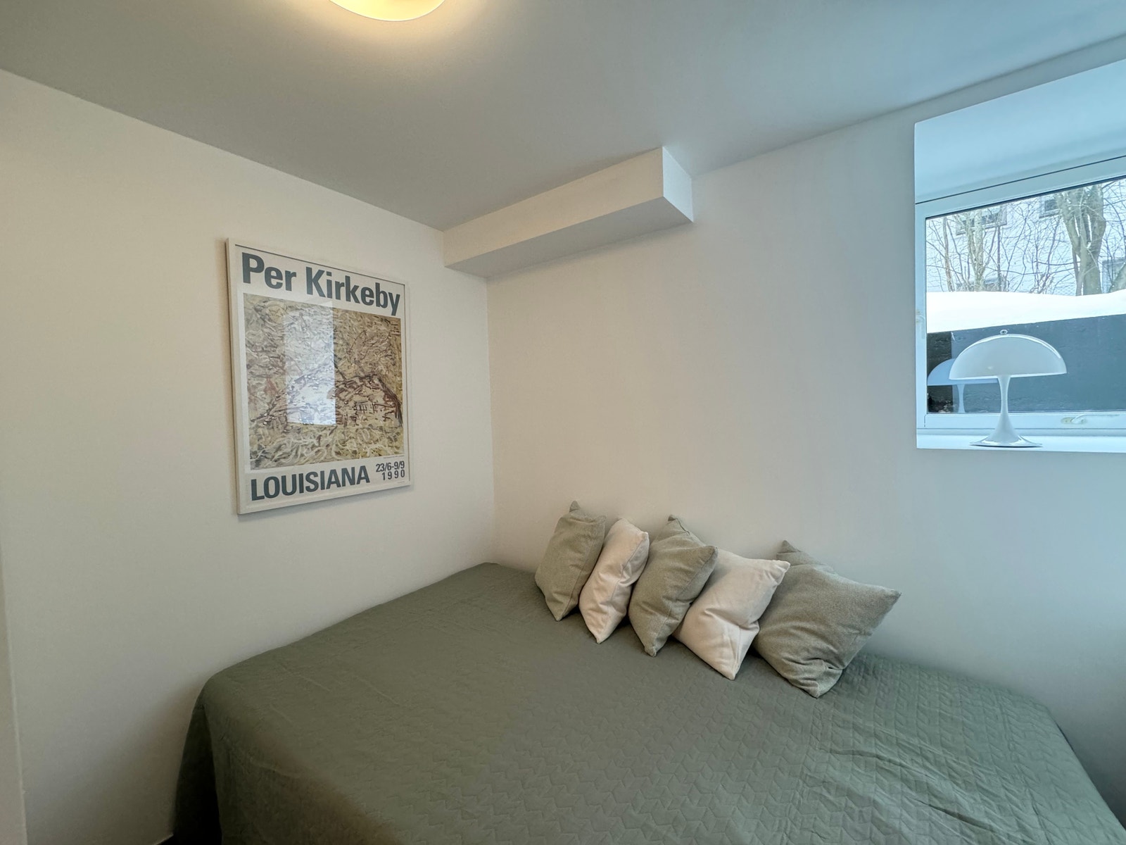 Soverom med plass til seng opp til 160 cm Galleribilde