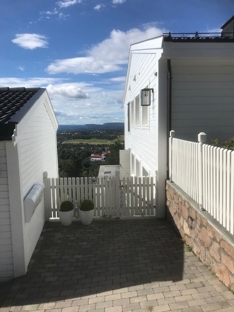 Inngangsparti Galleribilde