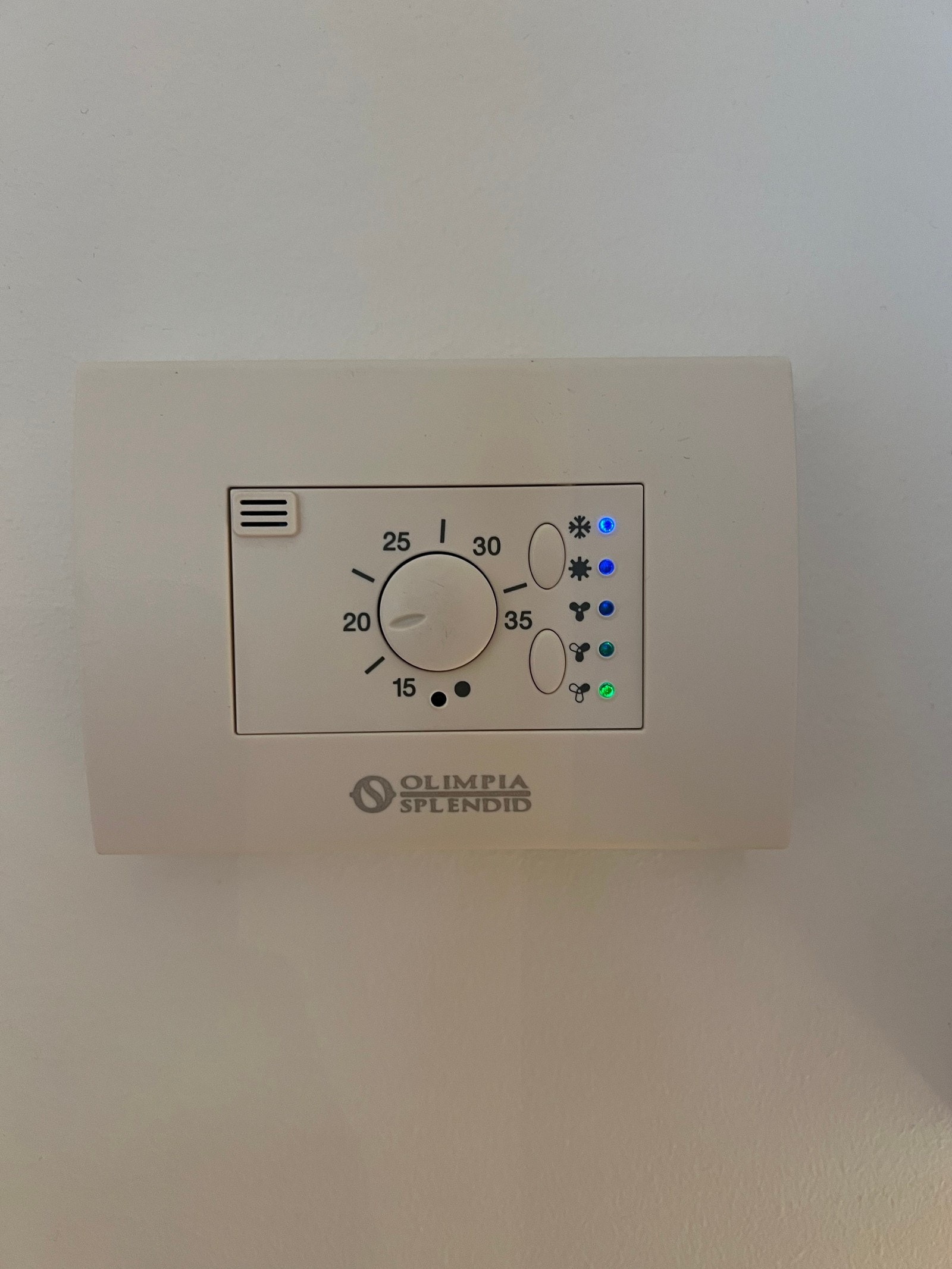 Balansert ventilasjonsanlegg med varme Galleribilde