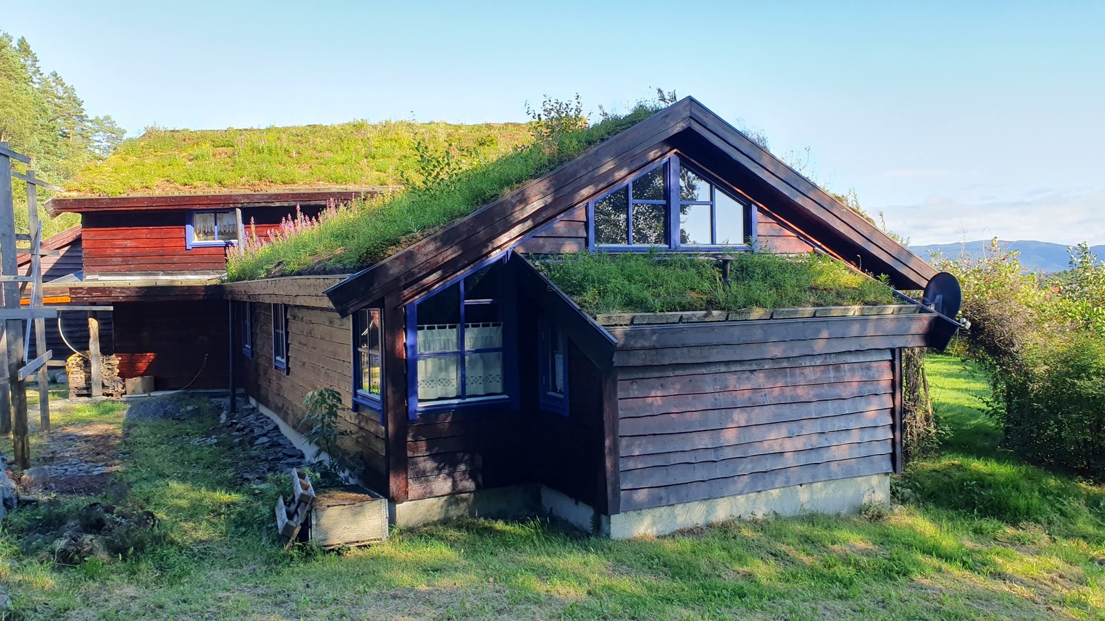 Vestre gavl av hovedhus. Området mot sosialbygg ikkje ferdig Galleribilde