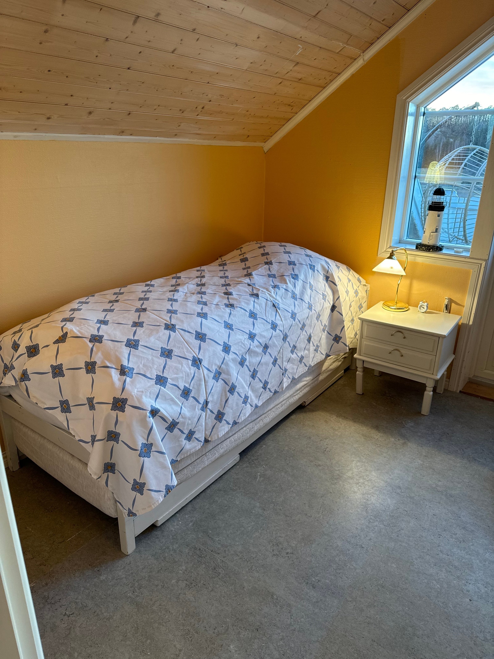 soverom to Galleribilde