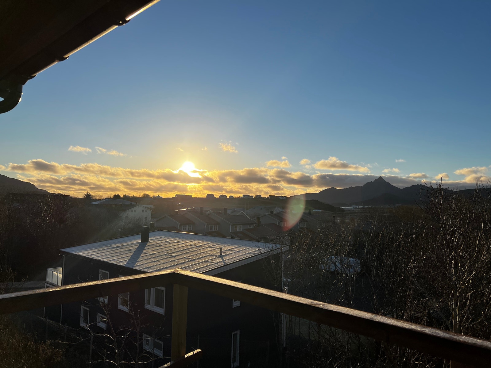 Utsikt, fra balkong (byggetrinn 1). Galleribilde