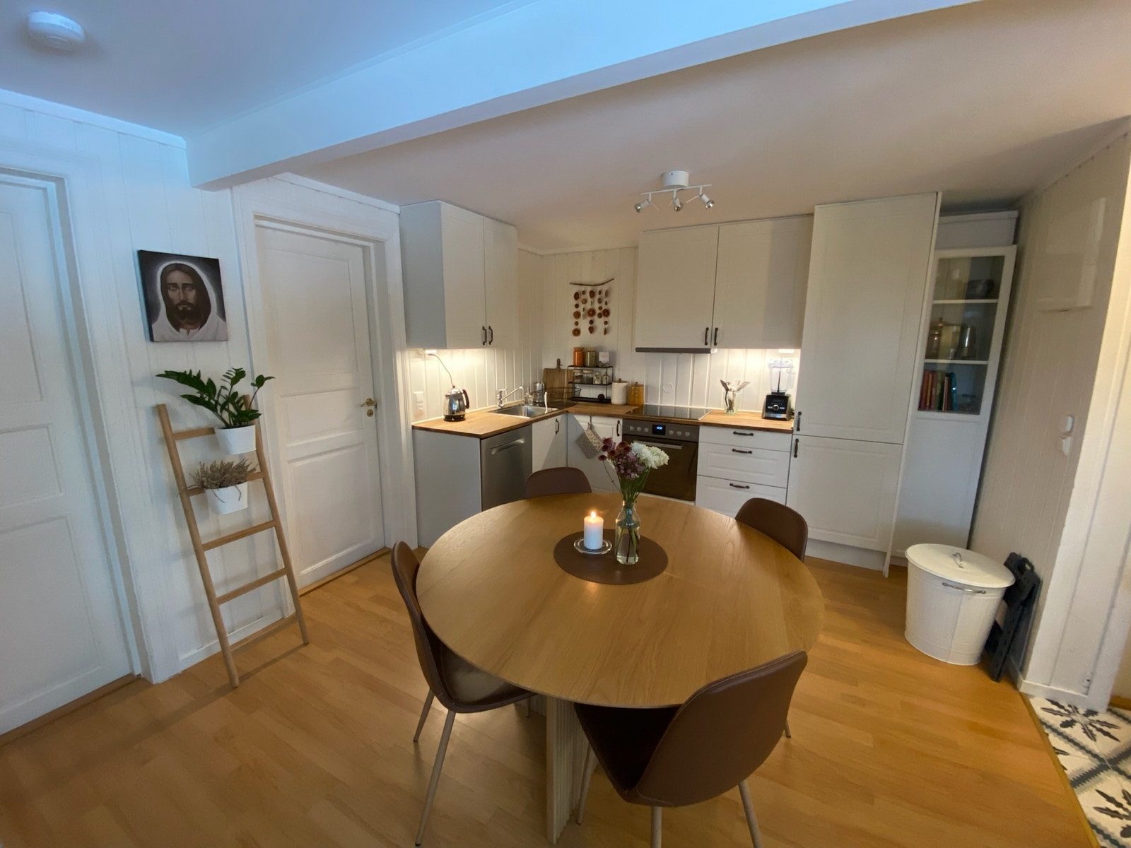 Åpen stue/kjøkken løsning Galleribilde