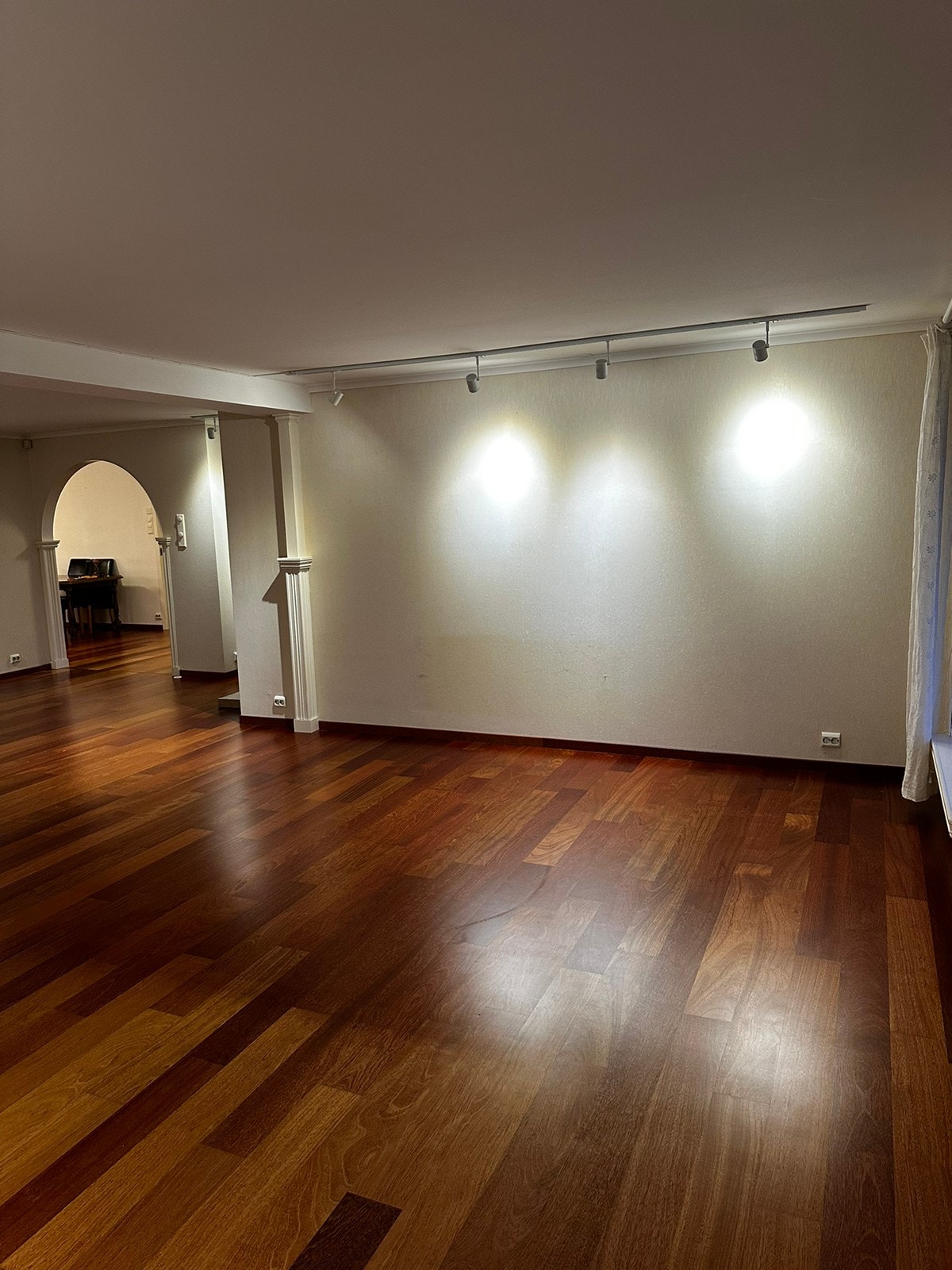 Stue Galleribilde