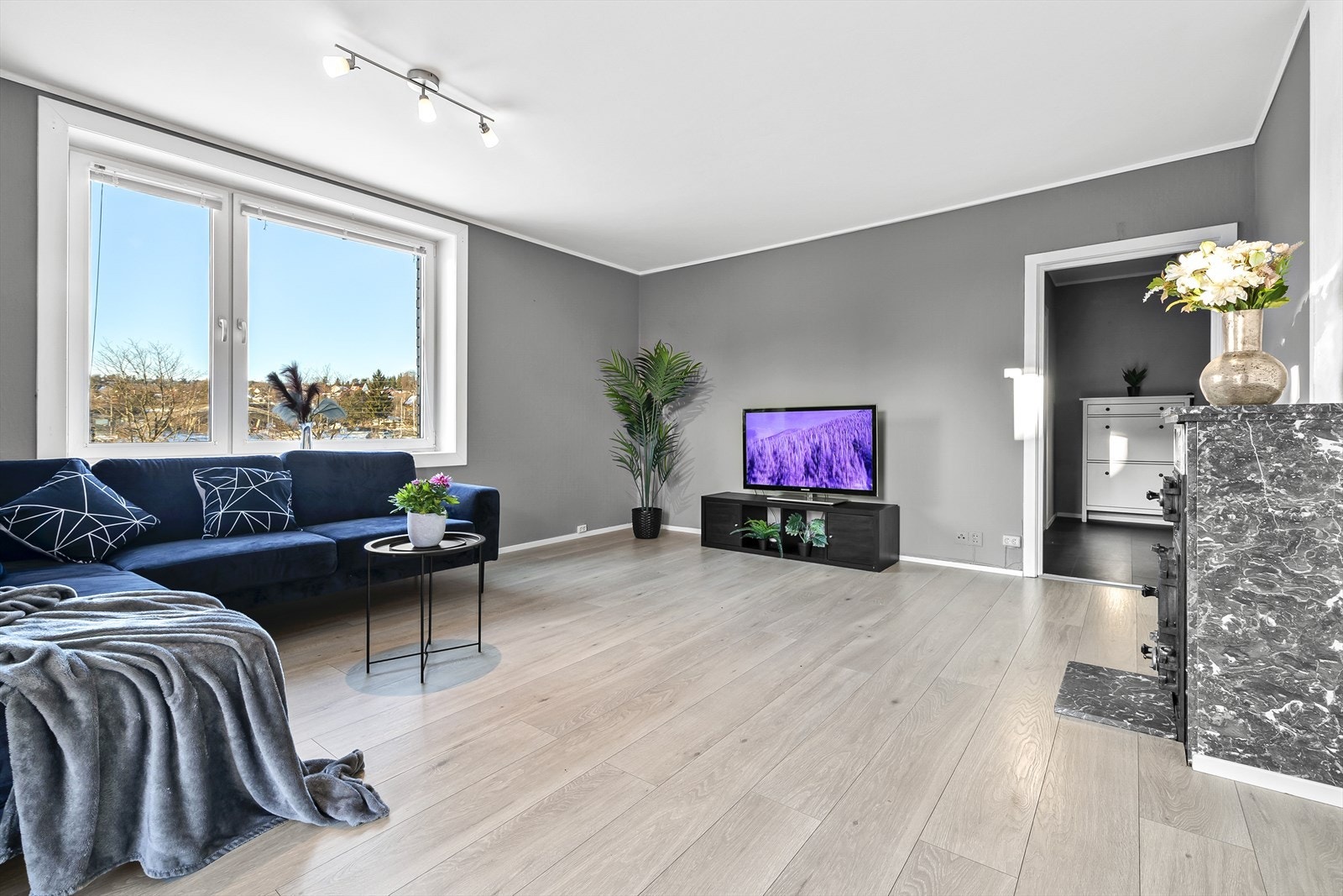 Velkommen til Stjerneblokkveien 16, presentert av Tewodros Kidane Welde v/Eiendomsmegler 1! Galleribilde