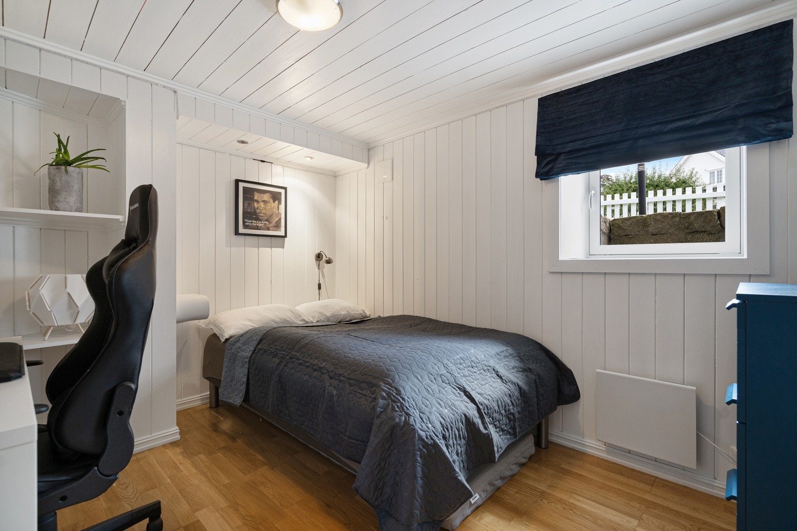 Soverom nr. 2 av 2 i kjelleren Galleribilde