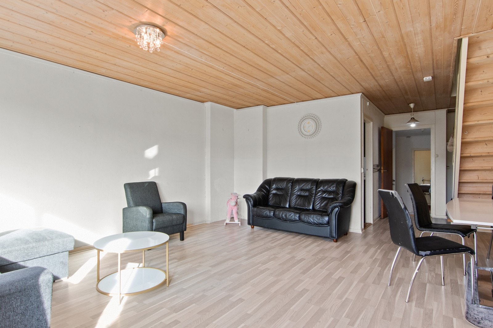 Stuen er det perfekte samlingspunktet for venner og familie! Galleribilde